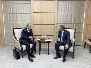 Zakir Həsənov Hulusi Akarla görüşdü