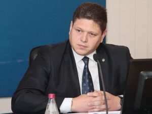 Dövlət Miqrasiya Xidmətinin rəisi istefa verdi