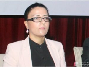 İcra başçısının sabiq xanım müavini məhkəmə zalında HƏBS OLUNDU