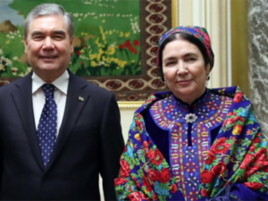Türkmənistanın birinci xanımı ilk dəfə görüntüləndi – FOTO