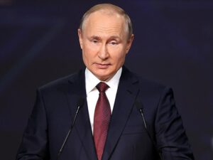“Azərbaycan məktəblərində uşaqların 34%-i rus dilində təhsil alır” – Putin