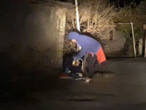 Tovuzda ananın azyaşlı övladını küçəyə atması ilə bağlı araşdırmalara başlanıldı