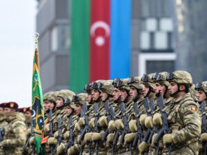 Sosial şəbəkələrdə paylaşım edən Azərbaycan hərbçiləri ordu sıralarından tərxis edildi – RƏSMİ