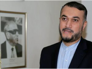 İran rəsmisi Azərbaycan və İran münasibətlərindən DANIŞDI