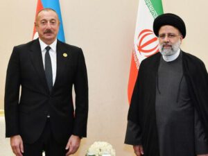 İlham Əliyev İran Prezidenti ilə görüşdü – FOTO