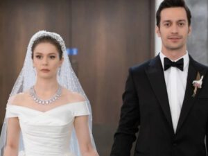Məşhur aktrisa “Camdakı kız”da – FOTO