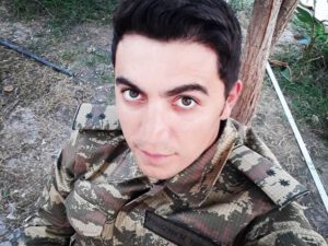 “Tik-Tok”a görə öldürülən leytenantın gələn ay övladı olacaqdı – AİLƏSİ DANIŞDI – FOTO