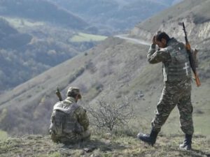 Laçında mövqelərini qoyub qaçan erməni danışdı: “Bizi eşşək yerinə qoydular”