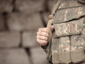 Azərbaycan daha 2 ermənini təhvil verdi