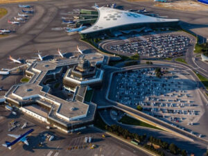Baş nazirdən aeroportdakı bəzi haqlarla bağlı QƏRAR