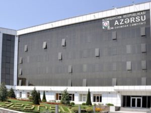 Vətəndaşa zirzəmi qoxan xidmət: “Azərsu”, bu çirkabı təmizlə!