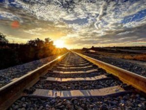 Ermənistan dəmir yolunun tezliklə çəkilişi ilə bağlı ÖHDƏLİK GÖTÜRDÜ