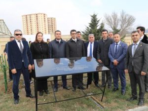 Abşeron rayonunda Ümumilli Lider Heydər Əliyevin anım günü münasibətilə 44 günlük Vətən Müharibəsi şəhidlərinin xatirəsinə 3 min ağaç əkildi