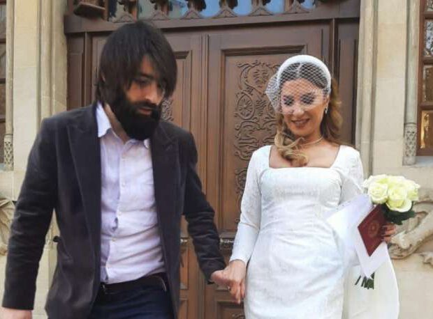 Elşad Xosenin evləndiyi xanım GÖRÜN KİM İMİŞ – VİDEO