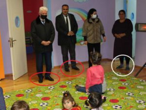 İcra başçısı pandemiya ilə bağlı bağçada yoxlama apardı: Özü qaydaları pozdu – FOTOLAR