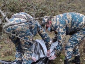 Hərbi qulluqçumuza hücum edən diversantın cəsədi Ermənistana təhvil verildi