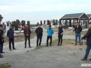 Azərbaycanda ağlasığmaz hadisə: qəbiristanlıqda yeyib-içib, vandallıq etdilər – VİDEO