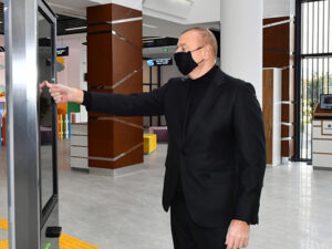 “İnsanlar saatlarla növbədə dayanırsa, bu, artıq “ASAN xidmət” olmadı”