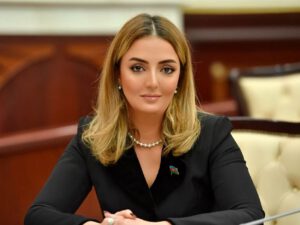Könül Nurullayeva: “20 Yanvar faciəsi zamanı qəhrəman oğul və qızlarımız sübut etdi ki, xalqın mənafeyi insan həyatından üstündür”