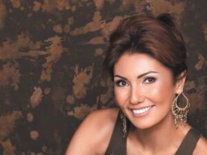 Nazarbayevin qızı ölkədə baş verənlərdən yazdı: Amansız dərs…