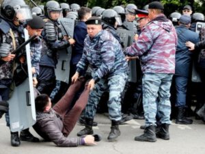 “Birinci hissə çevrilişçilərin, ikinci hissə Tokayevin planları daxilində idi, lakin…”
