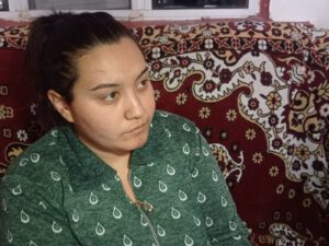 Şəmkirdə evdən qaçan gəlin: “Valeh dedi ki, mənimlə getməsən, hamısını öldürəcəm” – VİDEO