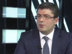 “Jurnalistlər məlumatlarla təmin edilməlidir” – Əhməd İsmayılov