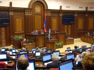 Ermənistan prezidentliyinə namizəd irəli sürülüb