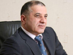 Sabiq bank rəhbərinin bütün əmlakı müsadirə edildi – SİYAHI