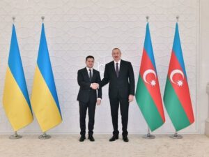 İlham Əliyev Volodimir Zelenskini təbrik edib