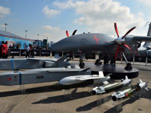 Rus tankı “Bayraktar”dan qoruna bilərmi? – Selcuq Bayraktar AÇIQLADI