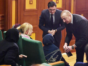 O fotodakı şəhid anası dünyasını dəyişdi – FOTO