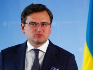 “Putinə deyin, Ukrayna şəhərlərini fərq qoymadan atəşə tutmağı dayandırsın”
