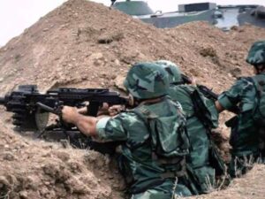 Ordumuz qanunsuz erməni silahlılarının döyüş mövqelərini MƏHV EDİB