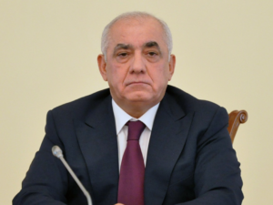 Baş nazir SƏRƏNCAM imzaladı