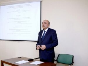 Təyyar Eyvazov: “İmmun sistemini məqsədyönlü şəkildə “gücləndirməyə” ehtiyac yoxdur”