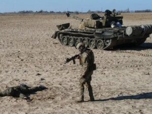 Müharibədə ŞOK hadisə – Rus əsgəri Ukrayna tərəfinə tank satıb