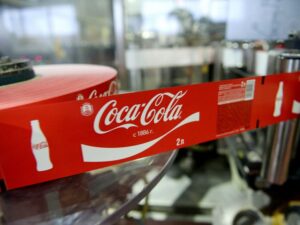 “Coca-Cola” şirkəti Rusiyada fəaliyyətini dayandırdı