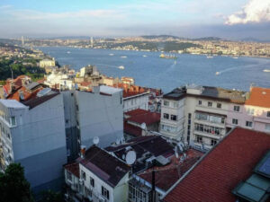 İstanbul boğazında ikinci mina tapılıb