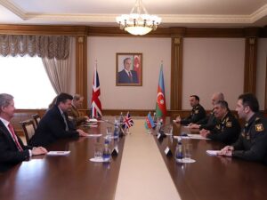 Zakir Həsənov Britaniyanın Silahlı Qüvvələr naziri ilə görüşüb