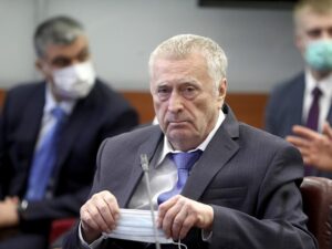 Vladimir Jirinovski öldü