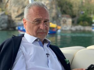 “Mall”lara, hotellərə, qapalı məkanlara snayperlər yerləşdirilməli, maska taxmayanlar vurulmalıdır…