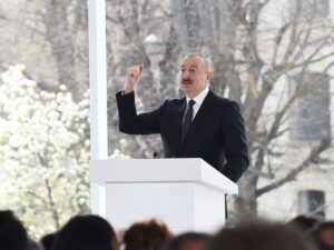 Prezident: “Bundan sonra Azərbaycan xalqı müzəffər xalq kimi yaşayacaq”