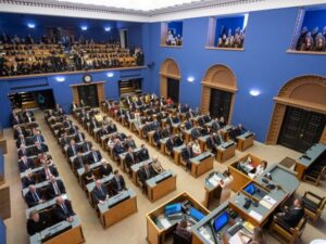 Estoniya rusların Ukraynada törətdiklərini soyqırım kimi TANIDI