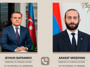 Azərbaycan və Ermənistan XİN başçıları arasında telefon danışığı olub