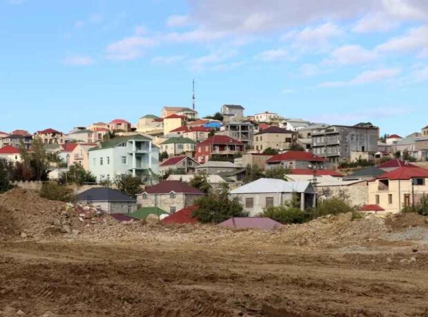 Bakıda bu səndsiz evlər söküləcək – Xüsusi komissiya işləyir