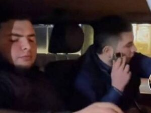 Məşhur iş adamının övladlarının “Tik-Tok” MACƏRALARI – İtə antrekot yedirdir, yol polisini dolmaqla fəxr edirlər – VİDEO