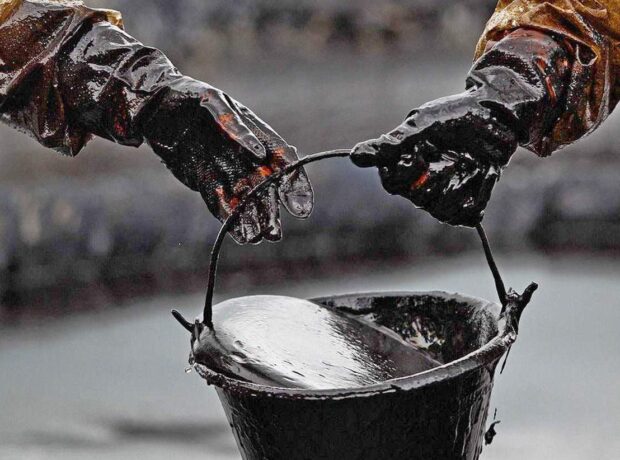 Bu ölkələr neft ehtiyatlarını satışa çıxaracaq: “Qara qızıl” yenidən ucuzlaşa bilər