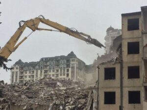 Bakıda söküləcək 122 min bina hansılardır, sakinlər hara köçürüləcək?