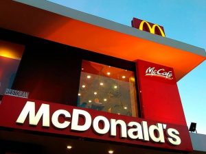 İqtisadiyyat Nazirliyi “McDonald’s Azerbaijan”ı məhkəməyə verdi